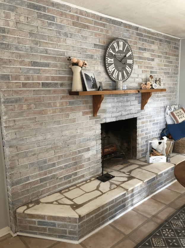 A Whitewashed Fireplace&nbsp;Makeover